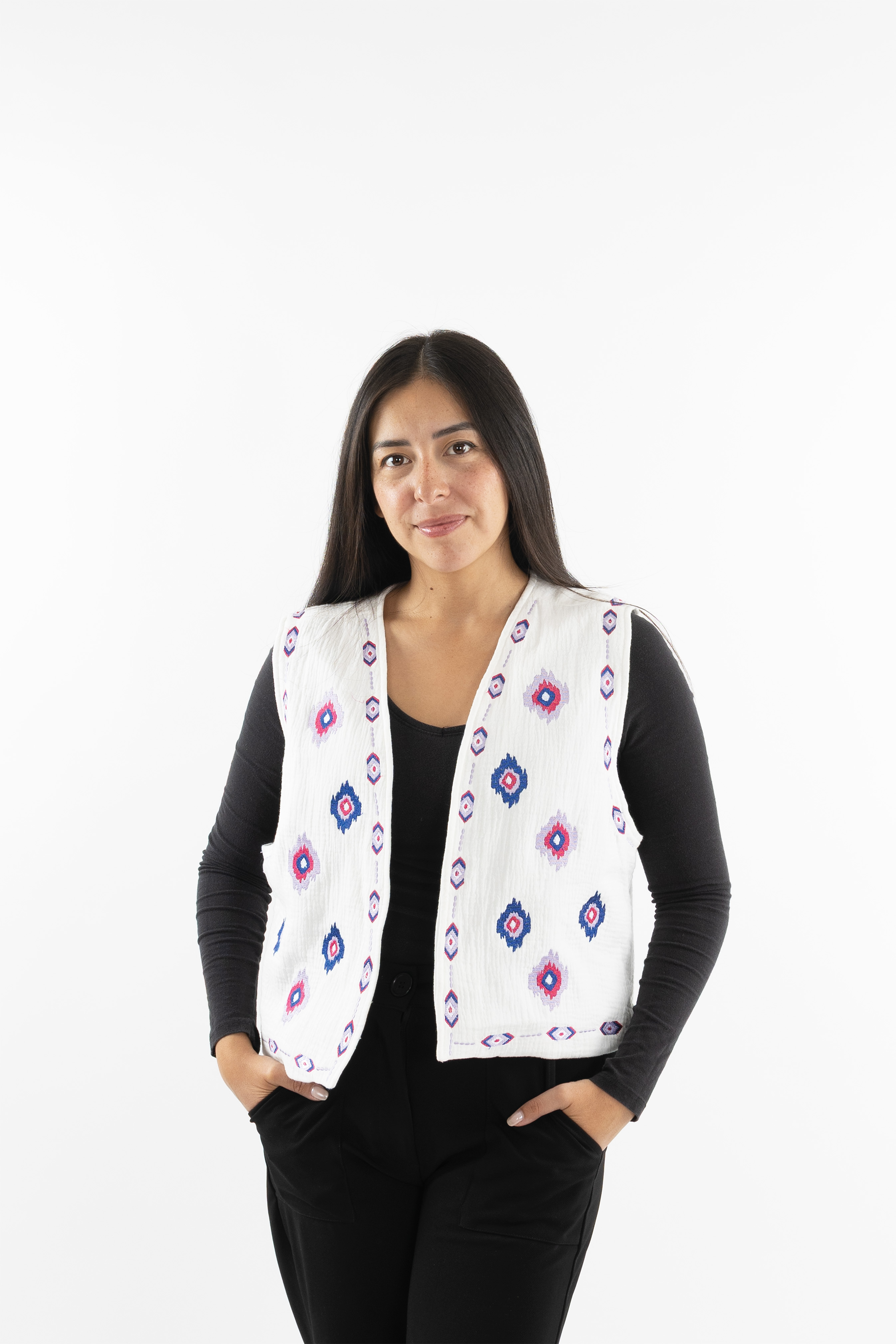White chique gilet